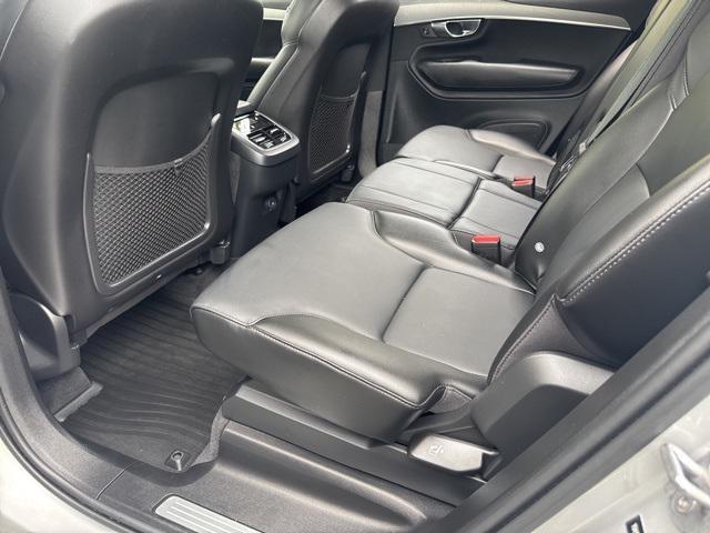 used 2022 Volvo XC90 car, priced at $35,985
