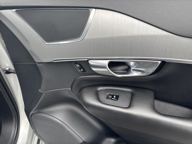 used 2022 Volvo XC90 car, priced at $35,985