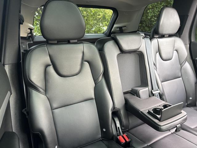used 2022 Volvo XC90 car, priced at $35,985