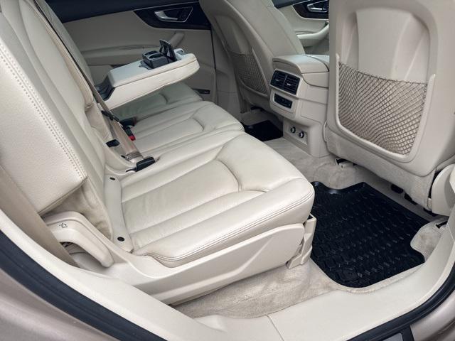 used 2018 Audi Q7 car, priced at $21,650