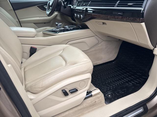 used 2018 Audi Q7 car, priced at $21,650