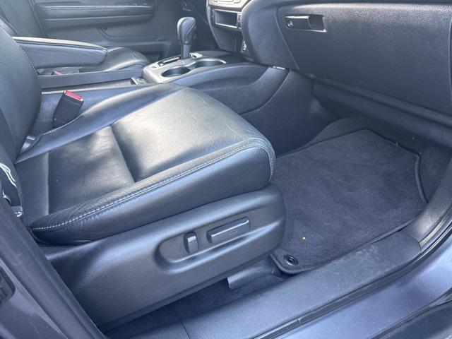 used 2019 Honda Pilot car, priced at $24,295
