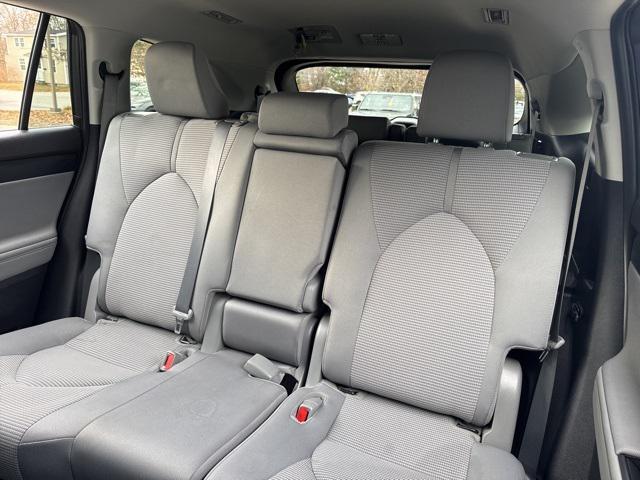 used 2023 Toyota Highlander car, priced at $33,896