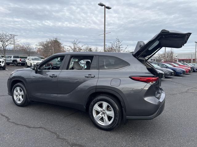 used 2023 Toyota Highlander car, priced at $33,896