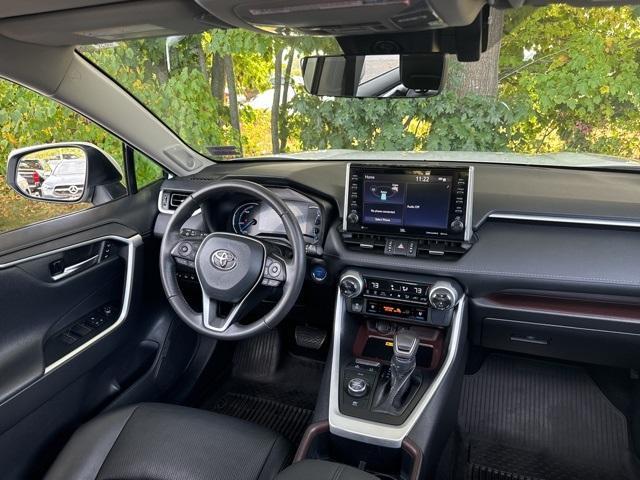 used 2022 Toyota RAV4 Hybrid car, priced at $33,148