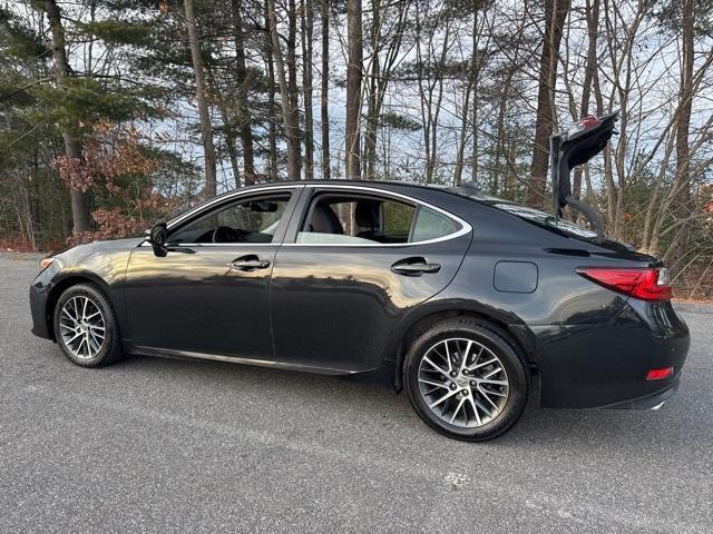 used 2017 Lexus ES 350 car, priced at $22,523