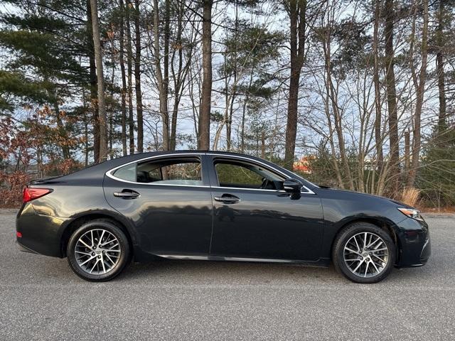 used 2017 Lexus ES 350 car, priced at $22,523