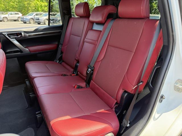used 2023 Lexus GX 460 car, priced at $53,888
