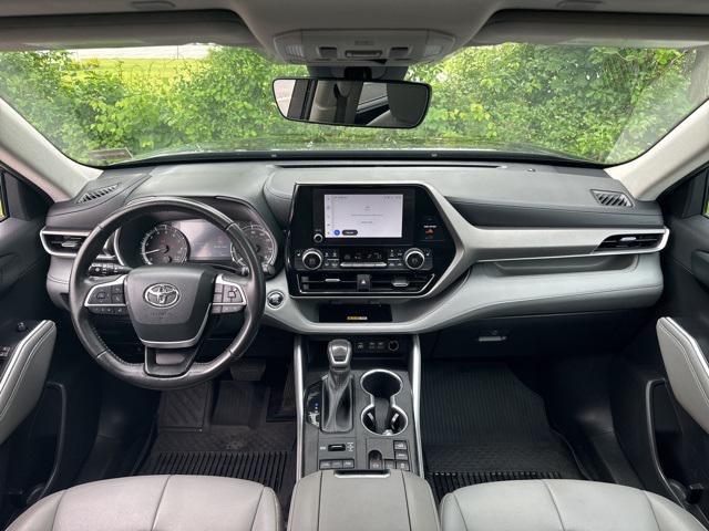 used 2023 Toyota Highlander car, priced at $39,375