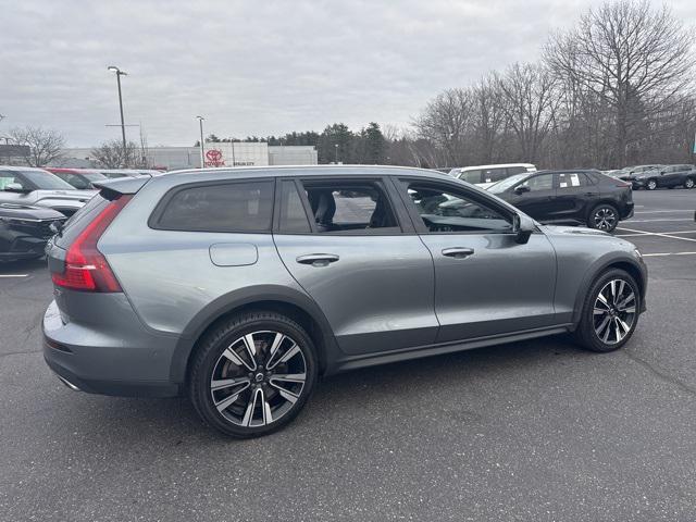 used 2021 Volvo V60 Cross Country car, priced at $32,698