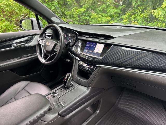 used 2024 Cadillac XT6 car, priced at $53,941
