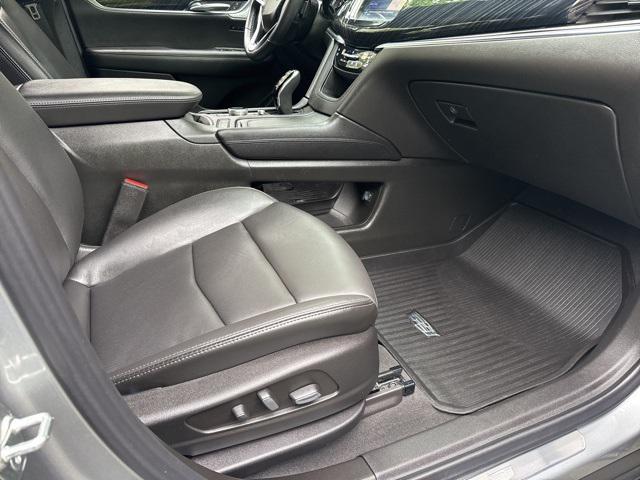 used 2024 Cadillac XT6 car, priced at $53,941
