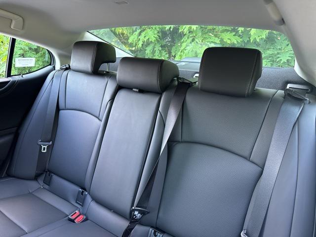 new 2025 Lexus ES 300h car, priced at $48,941