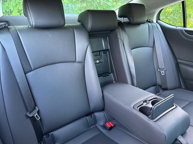 new 2025 Lexus ES 300h car, priced at $48,941