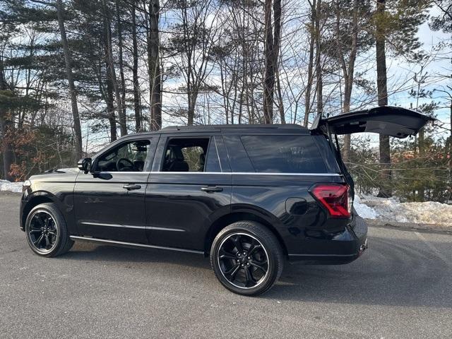 used 2022 Ford Expedition car, priced at $49,595