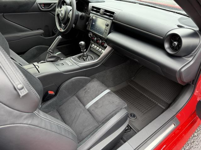 new 2025 Toyota GR86 car, priced at $36,124