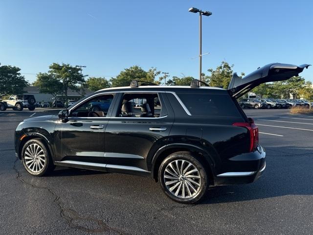 used 2023 Hyundai Palisade car, priced at $39,288