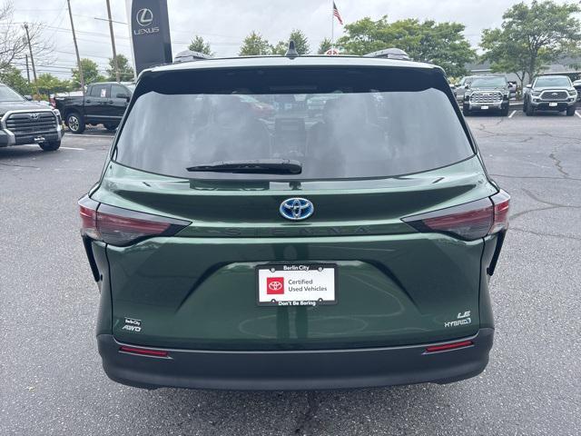 used 2024 Toyota Sienna car, priced at $45,885