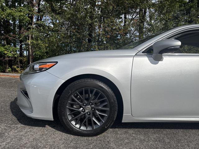 used 2018 Lexus ES 350 car, priced at $25,998