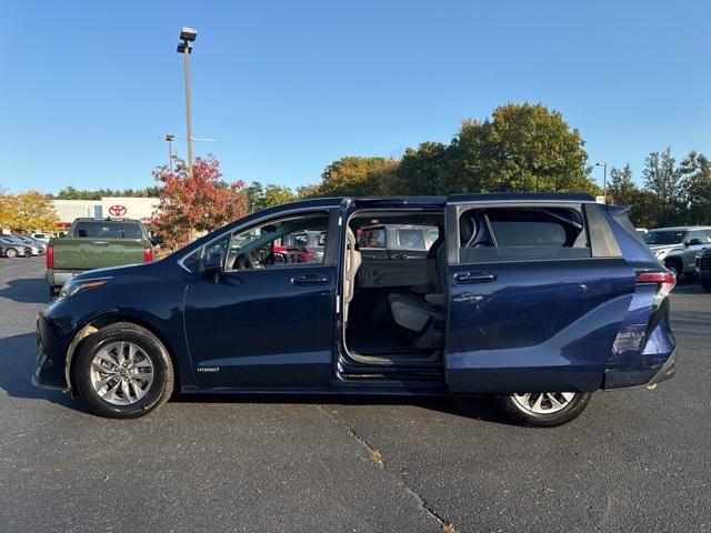 used 2021 Toyota Sienna car, priced at $36,808