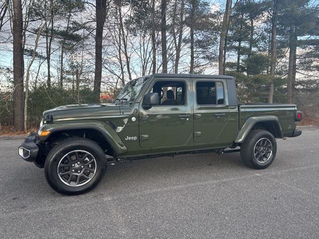 used 2023 Jeep Gladiator car, priced at $32,788