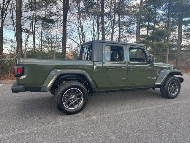 used 2023 Jeep Gladiator car, priced at $32,788