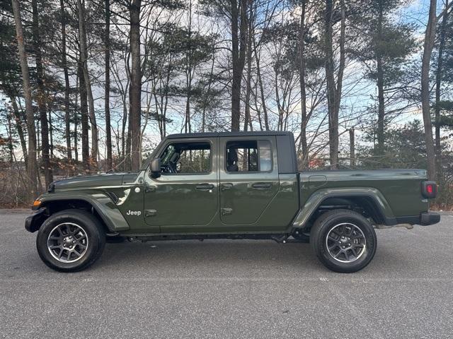 used 2023 Jeep Gladiator car, priced at $32,788