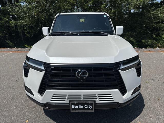 new 2025 Lexus GX 550 car, priced at $85,773