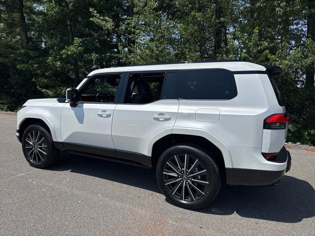new 2025 Lexus GX 550 car, priced at $85,773