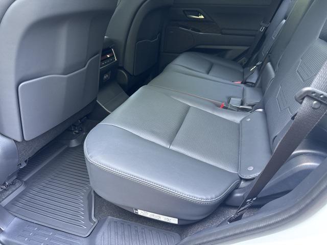 new 2025 Lexus GX 550 car, priced at $85,773