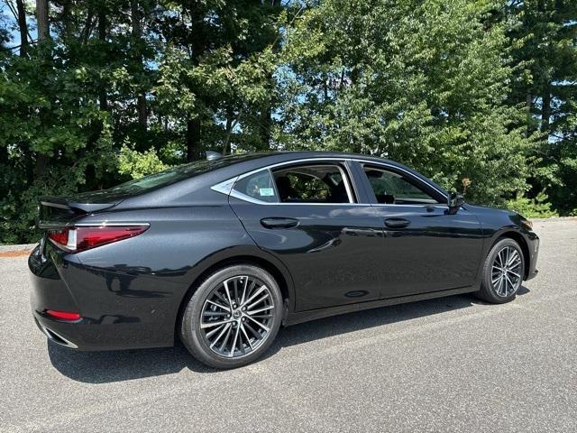 new 2025 Lexus ES 350 car, priced at $47,678