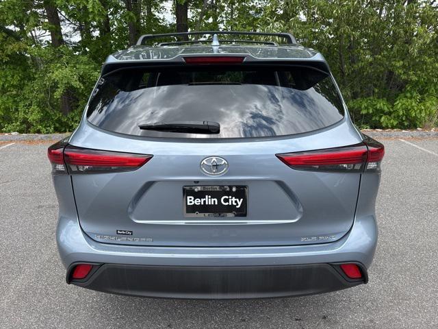 used 2020 Toyota Highlander car, priced at $30,645