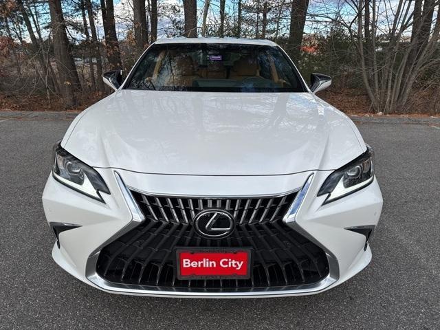 new 2025 Lexus ES 350 car, priced at $50,584