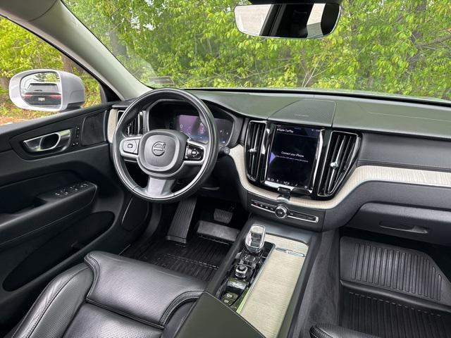 used 2022 Volvo XC60 car, priced at $33,995
