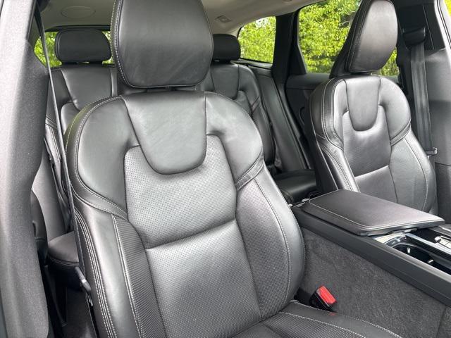 used 2022 Volvo XC60 car, priced at $33,995