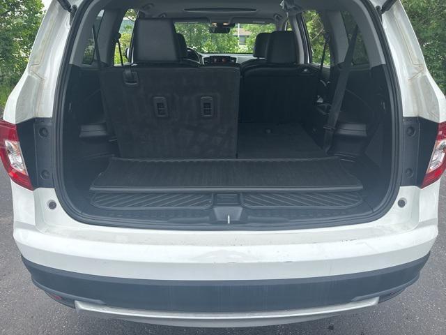 used 2021 Honda Pilot car, priced at $29,134