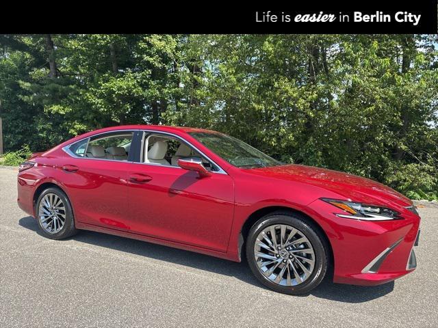 new 2025 Lexus ES 300h car, priced at $56,409