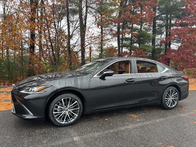 new 2025 Lexus ES 350 car, priced at $49,924