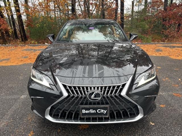 new 2025 Lexus ES 350 car, priced at $49,924