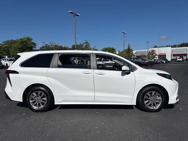 used 2024 Toyota Sienna car, priced at $45,888