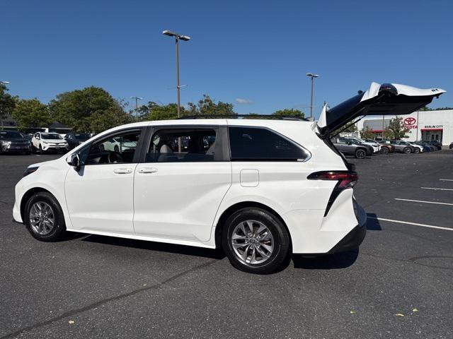 used 2024 Toyota Sienna car, priced at $45,888