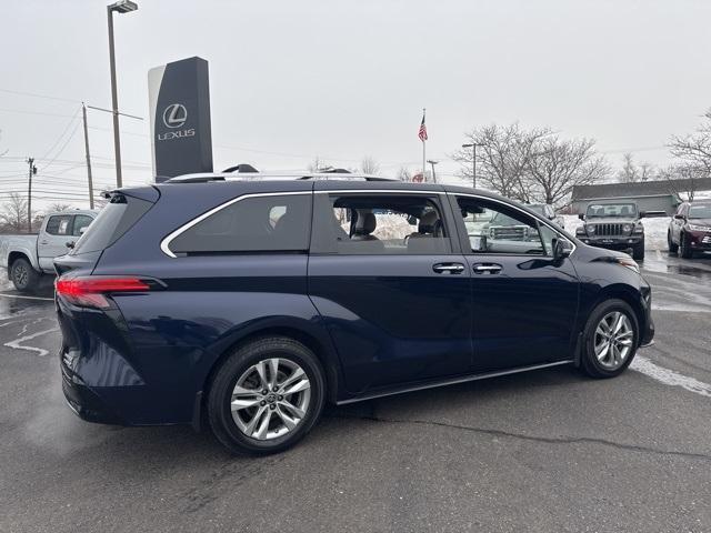 used 2022 Toyota Sienna car, priced at $39,118