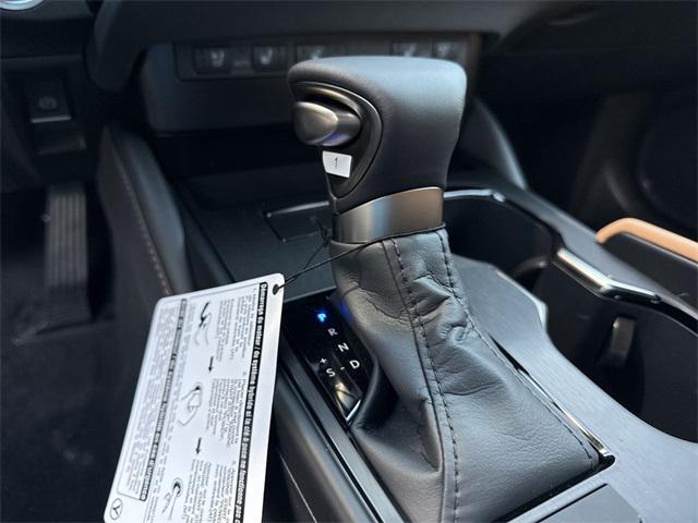 new 2025 Lexus ES 350 car, priced at $48,335