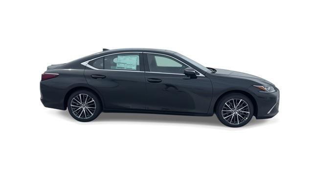 new 2025 Lexus ES 350 car, priced at $46,665