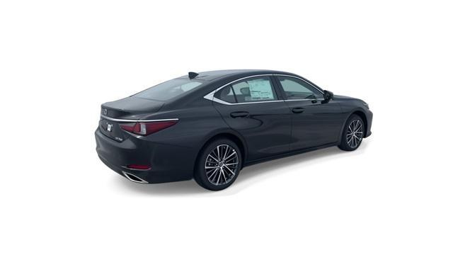 new 2025 Lexus ES 350 car, priced at $46,665