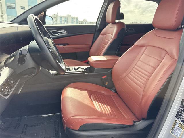 used 2023 Kia Sportage car, priced at $24,998
