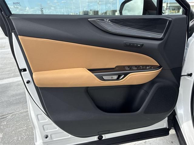 new 2025 Lexus NX 250 car, priced at $42,820