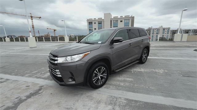 used 2018 Toyota Highlander car, priced at $21,888