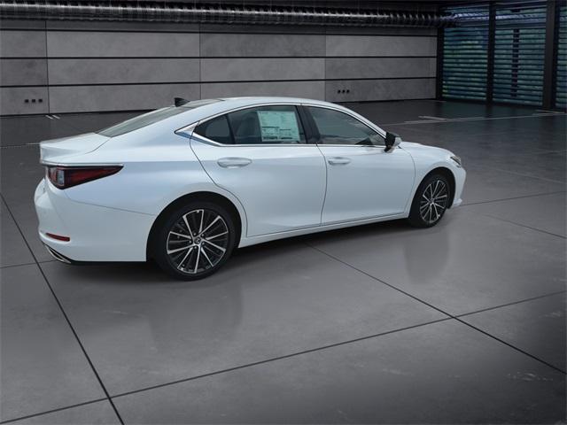 new 2025 Lexus ES 350 car, priced at $50,594