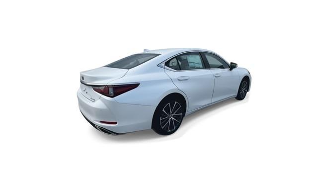 new 2025 Lexus ES 350 car, priced at $47,715